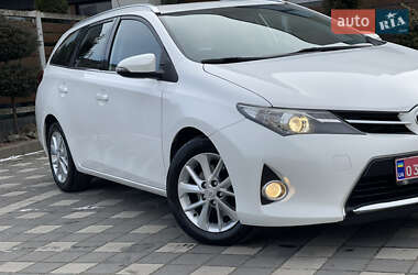 Універсал Toyota Auris 2015 в Стрию