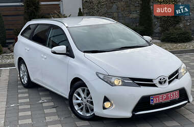 Універсал Toyota Auris 2015 в Стрию