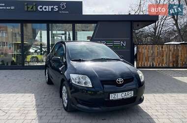 Хетчбек Toyota Auris 2008 в Львові