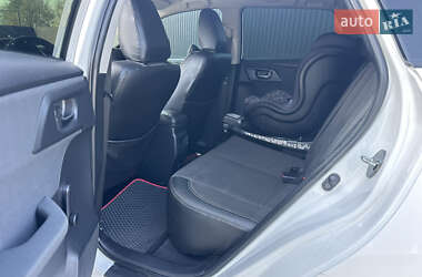Универсал Toyota Auris 2015 в 