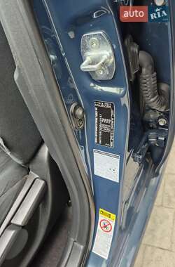 Хэтчбек Toyota Auris 2008 в 