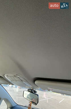 Хэтчбек Toyota Auris 2009 в 