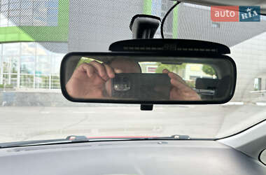 Хэтчбек Toyota Auris 2008 в 