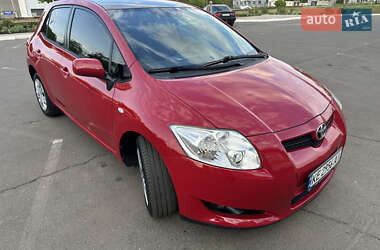 Хэтчбек Toyota Auris 2008 в 