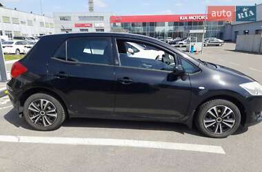 Хетчбек Toyota Auris 2007 в Києві
