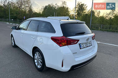 Універсал Toyota Auris 2014 в 