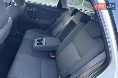 Універсал Toyota Auris 2014 в 