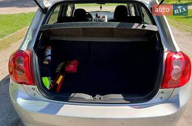 Хетчбек Toyota Auris 2007 в 