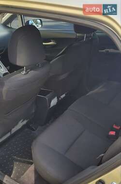 Хэтчбек Toyota Auris 2008 в 