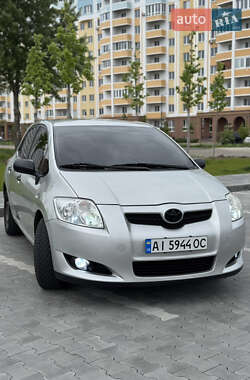 Хэтчбек Toyota Auris 2007 в Ирпене