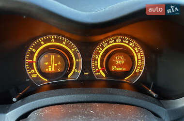 Хэтчбек Toyota Auris 2008 в 