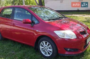 Хэтчбек Toyota Auris 2007 в Полтаве