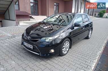 Хетчбек Toyota Auris 2013 в Надвірній