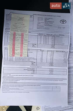 Хэтчбек Toyota Auris 2009 в 