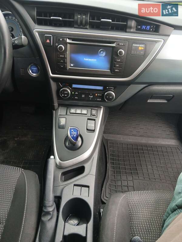 Універсал Toyota Auris 2014 в Києві