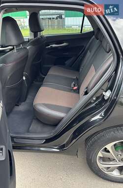Хэтчбек Toyota Auris 2008 в 