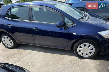 Хэтчбек Toyota Auris 2008 в Киеве