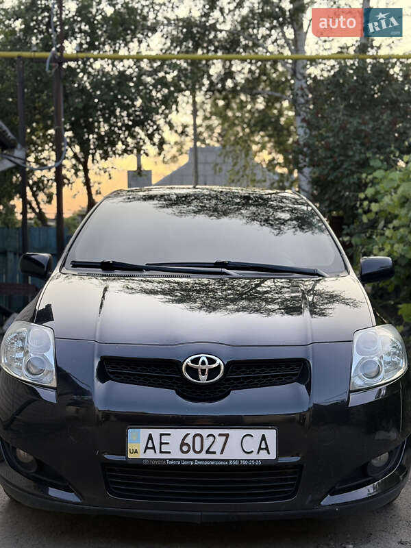 Хэтчбек Toyota Auris 2007 в Перещепине