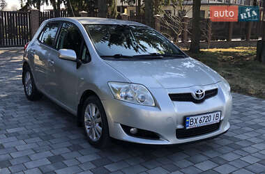 Хетчбек Toyota Auris 2008 в Вознесенську