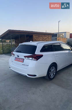 Універсал Toyota Auris 2016 в 