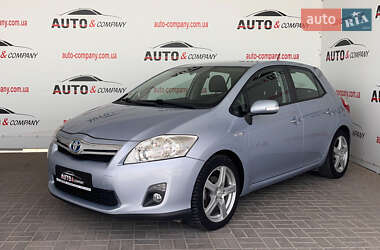 Хэтчбек Toyota Auris 2012 в Львове