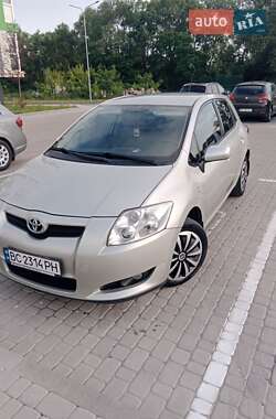 Хетчбек Toyota Auris 2007 в Шептицькому