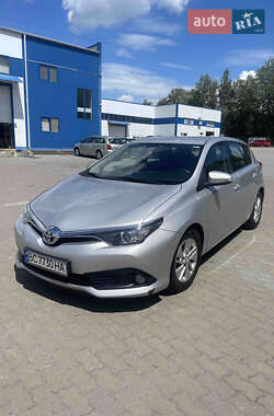 Хетчбек Toyota Auris 2015 в Львові