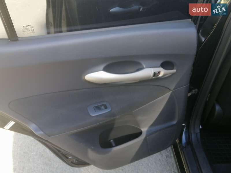 Хетчбек Toyota Auris 2008 в Івано-Франківську