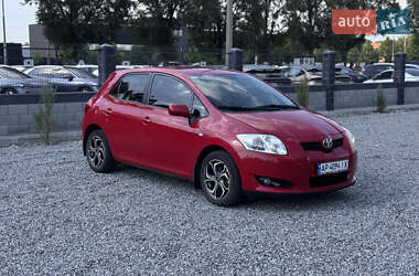 Хетчбек Toyota Auris 2008 в Дніпрі