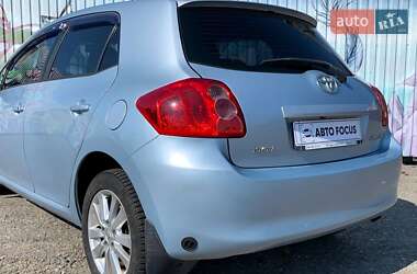 Хетчбек Toyota Auris 2007 в 