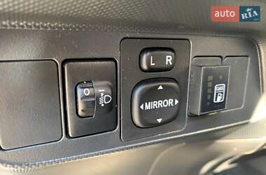 Хетчбек Toyota Auris 2007 в 