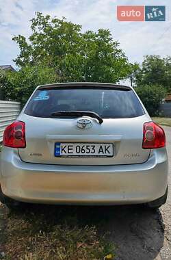 Хэтчбек Toyota Auris 2008 в Днепре
