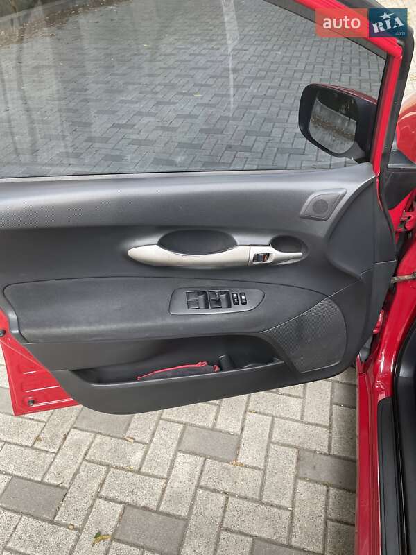 Хетчбек Toyota Auris 2007 в Києві