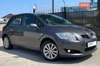 Хэтчбек Toyota Auris 2008 в Киеве