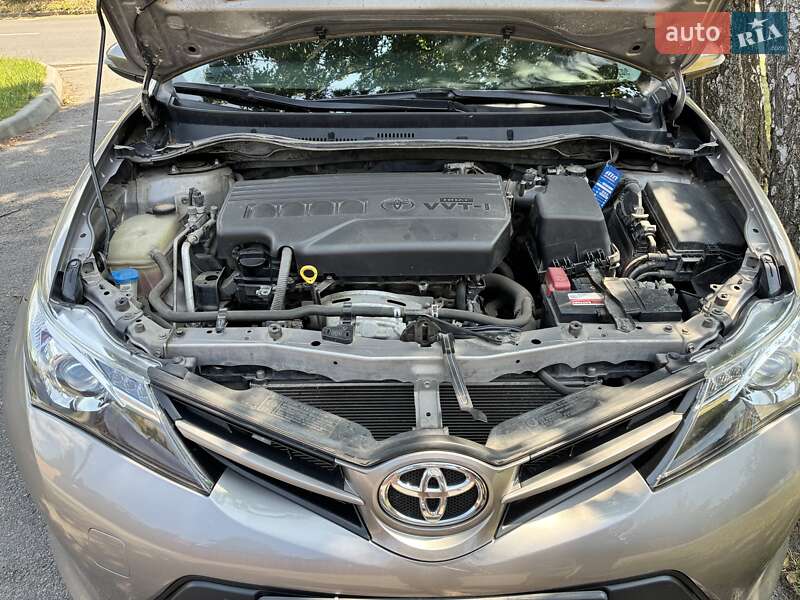 Хэтчбек Toyota Auris 2013 в Черкассах фото 4 Хэтчбек Toyota Auris 2013 в Черкассах