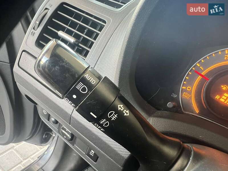 Хэтчбек Toyota Auris 2007 в Николаеве