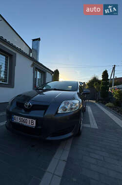 Хэтчбек Toyota Auris 2008 в Житомире