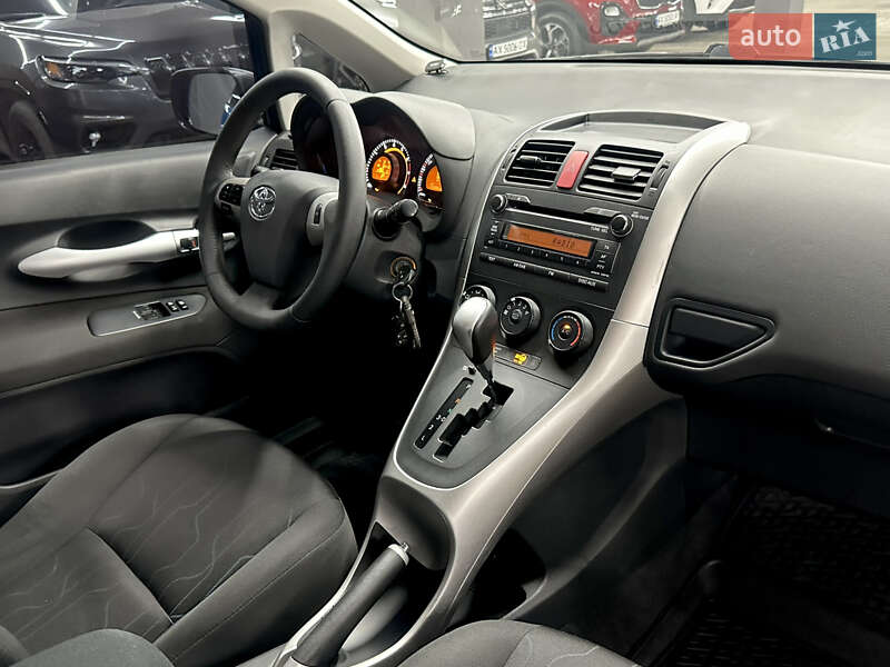 Хэтчбек Toyota Auris 2011 в Харькове фото 25 Хэтчбек Toyota Auris 2011 в Харькове