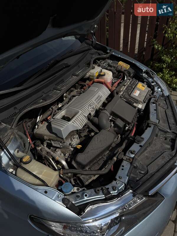 Хэтчбек Toyota Auris 2013 в Хмельницком