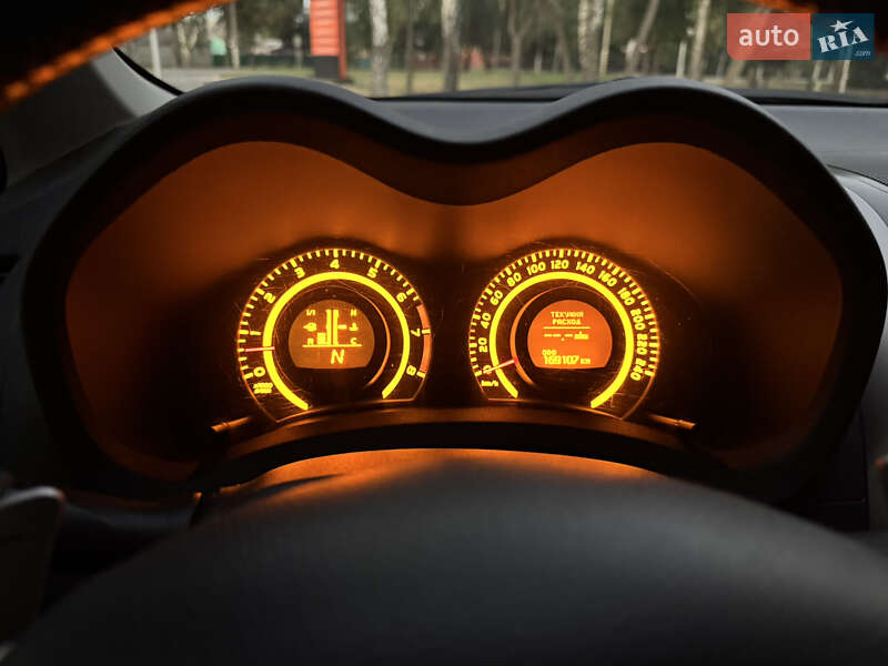 Хетчбек Toyota Auris 2007 в Лубнах