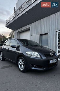 Хэтчбек Toyota Auris 2008 в Кривом Роге