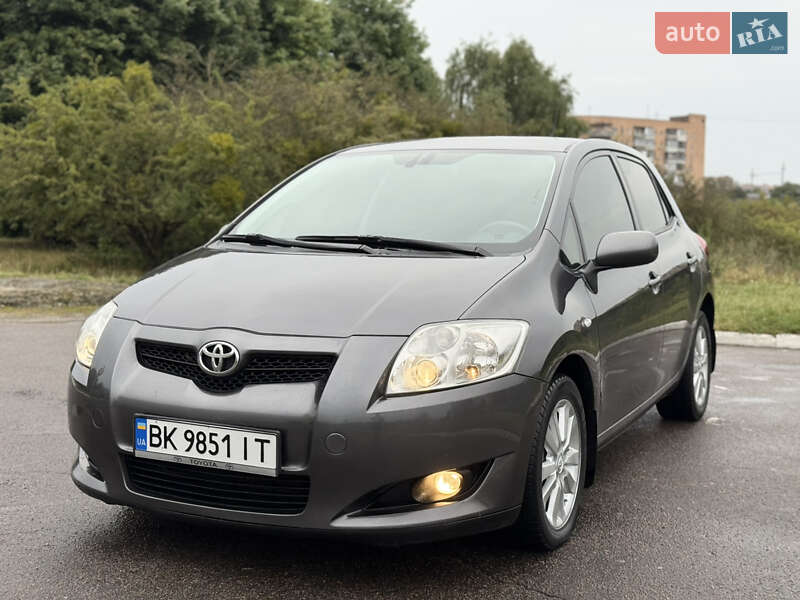 Toyota Auris 2007