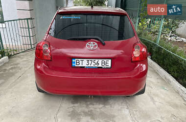 Хэтчбек Toyota Auris 2007 в 