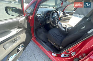 Хэтчбек Toyota Auris 2007 в 