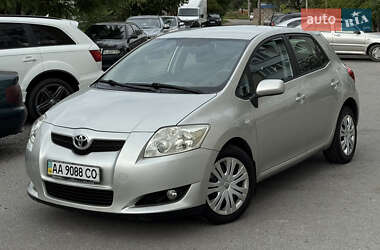 Хэтчбек Toyota Auris 2007 в Чернигове