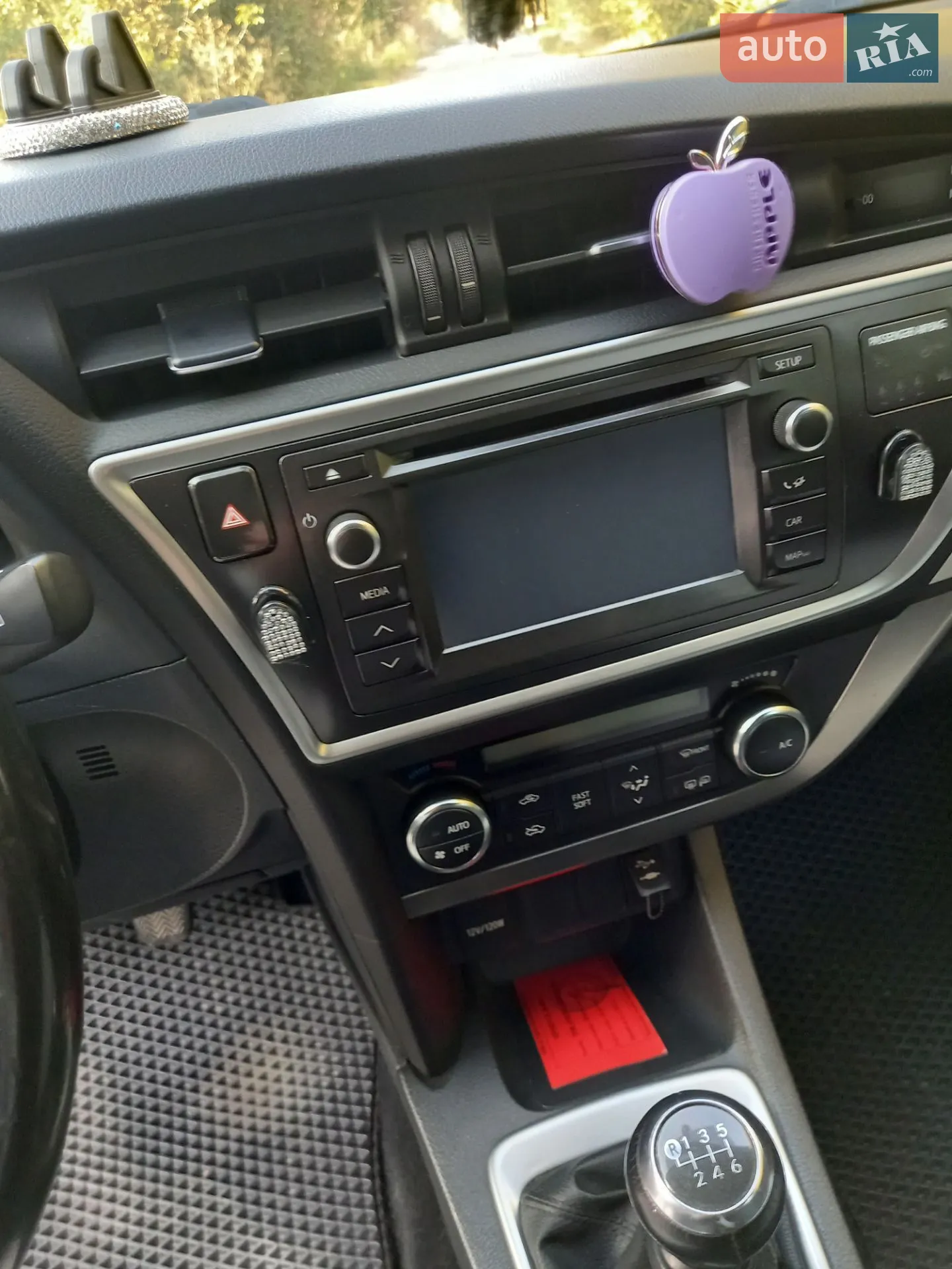 2014 Toyota Auris - мініатюра 9