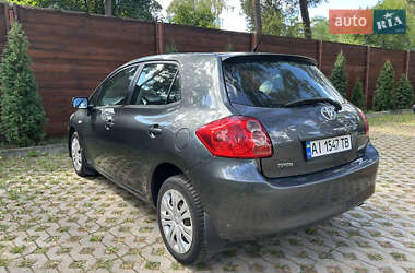Хэтчбек Toyota Auris 2008 в 