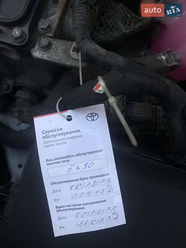 Хетчбек Toyota Auris 2014 в Василькові