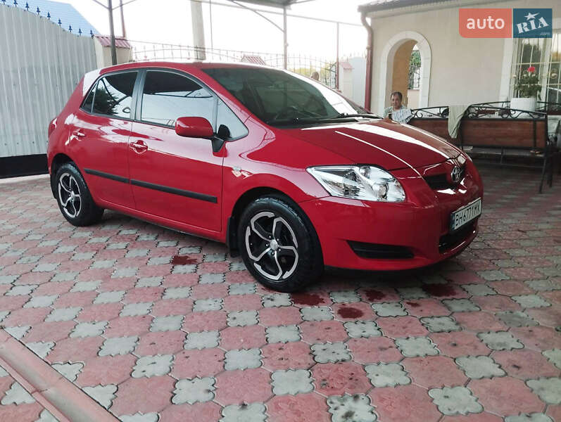 Хэтчбек Toyota Auris 2008 в Одессе