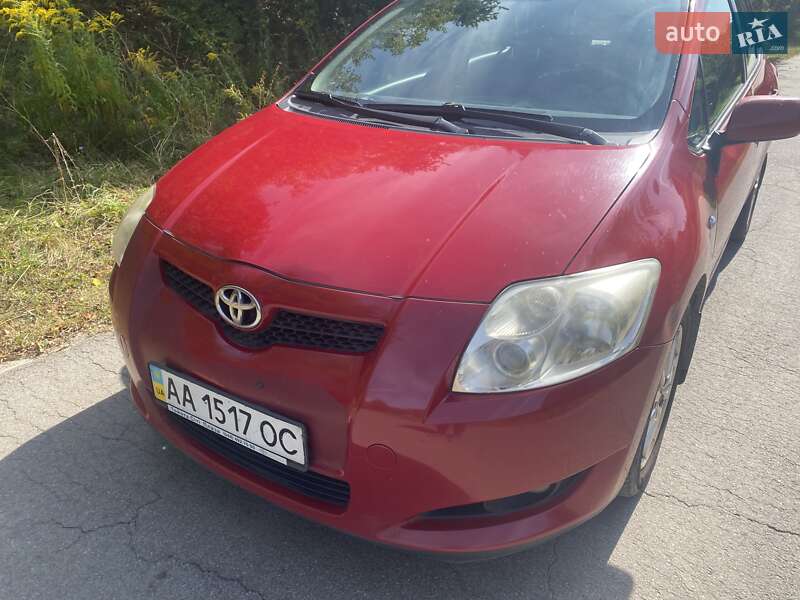 Хетчбек Toyota Auris 2008 в Києві